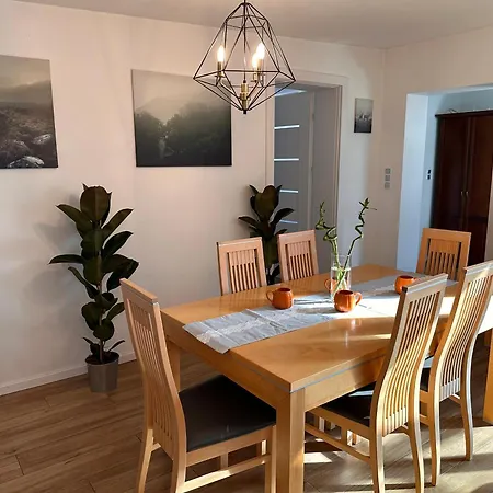 Apartment Jacuzzi Bubble - 15 Minutes Drive From The Old Town *