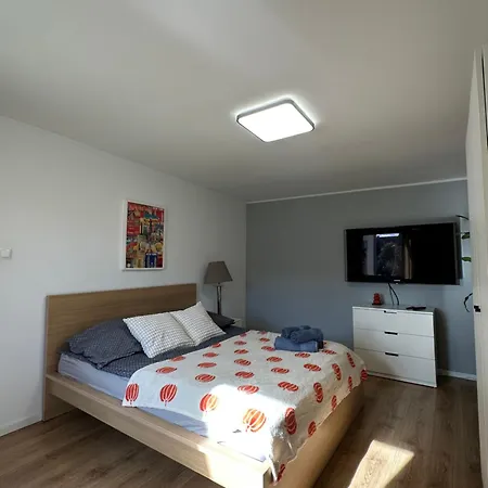 Jacuzzi Bubble - 15 Minutes Drive From The Old Town