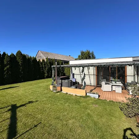 Daire Jacuzzi Bubble - 15 Minutes Drive From The Old Town