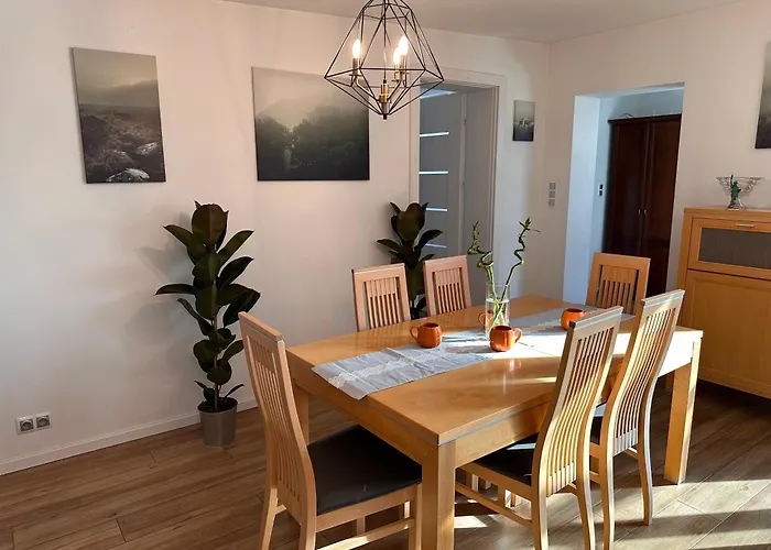 Daire Jacuzzi Bubble - 15 Minutes Drive From The Old Town *