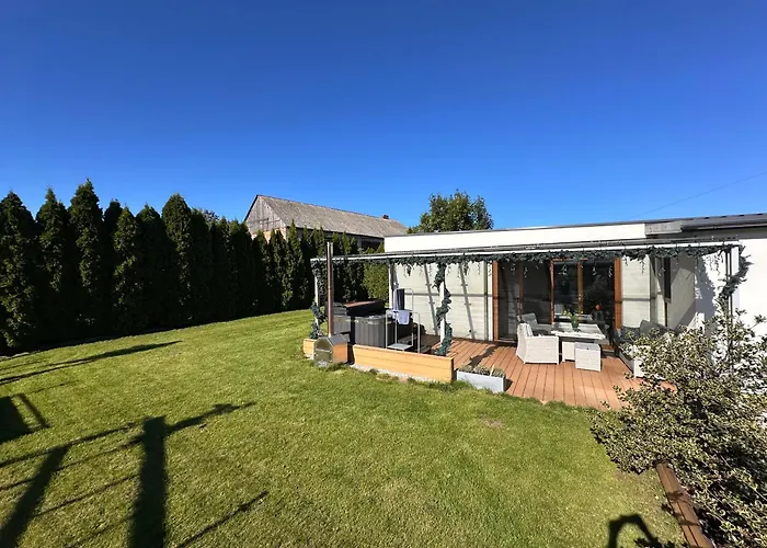 Daire Jacuzzi Bubble - 15 Minutes Drive From The Old Town